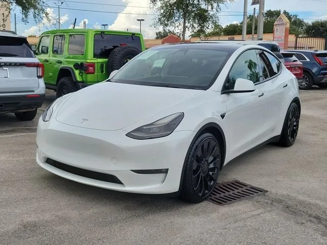 2022 Tesla Model Y Performance photo 3