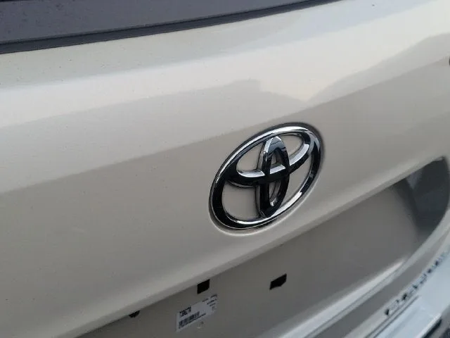 2021 Toyota Highlander Platinum photo 7