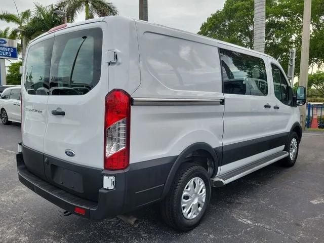 2025 Ford Transit-250 Base photo 3