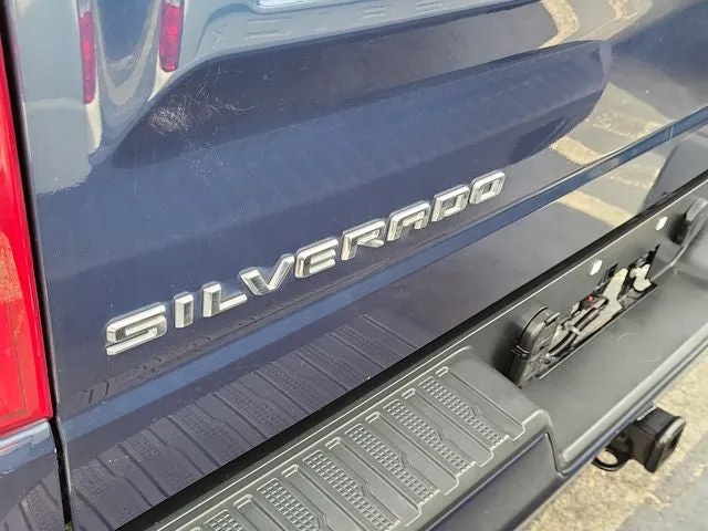 2022 Chevrolet Silverado 1500 LTD RST photo 5