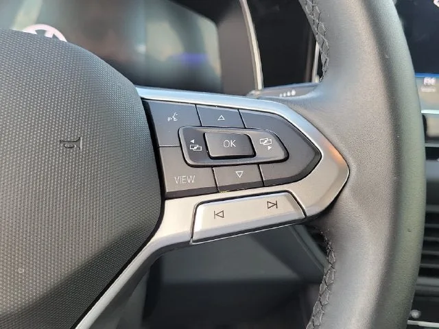 2025 Volkswagen Jetta 1.5T S photo 19