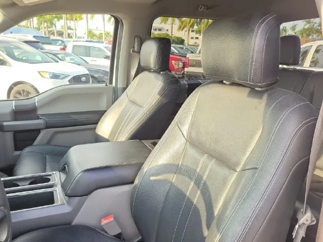 2019 Ford F-150 XLT photo 12