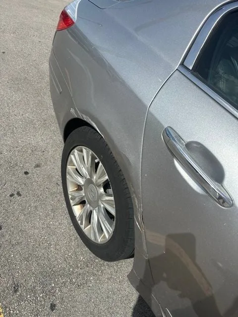 2011 Hyundai Genesis 3.8 photo 9