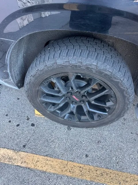 2022 GMC Yukon XL Denali photo 12