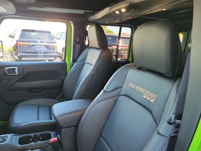 2025 Jeep Wrangler Rubicon 392 photo 16