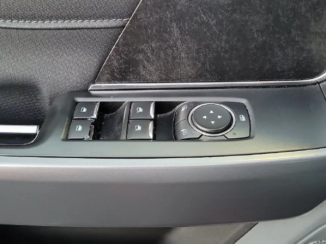 2021 Ford F-150 XLT photo 17
