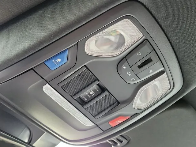 2022 RAM 1500 Rebel photo 33