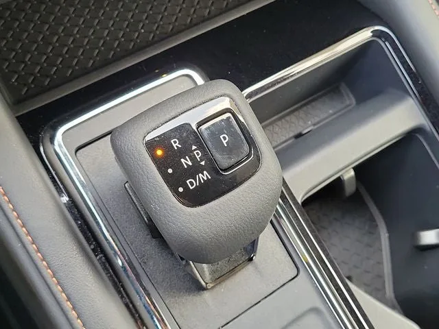 2025 Nissan Pathfinder Rock Creek photo 28
