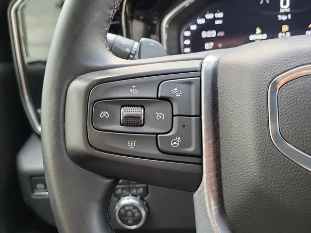2023 GMC Sierra 1500 SLT photo 21