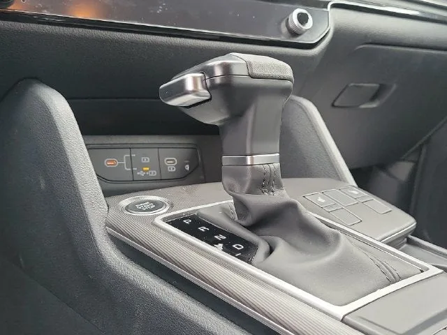 2026 Kia Sportage EX photo 27