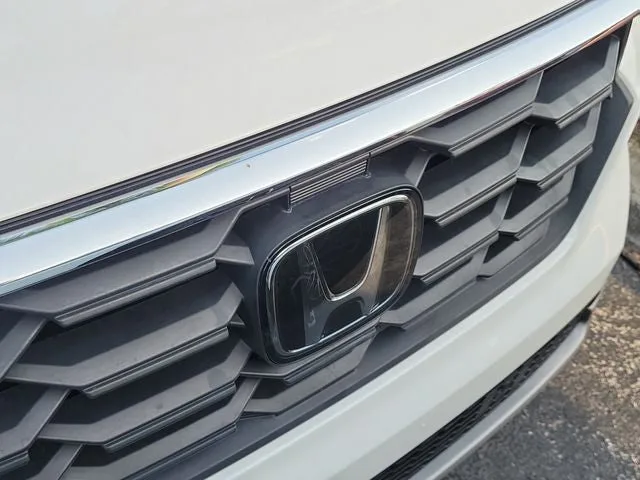 2024 Honda Pilot EX-L 7 Passenger photo 5