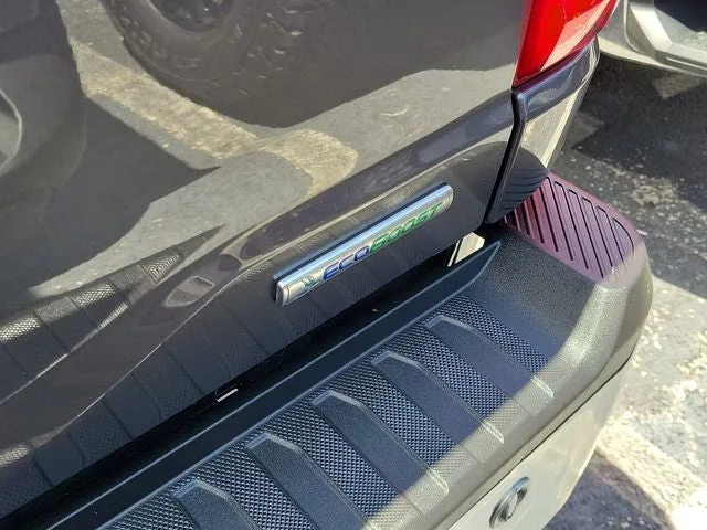2021 Ford F-150 Lariat photo 6