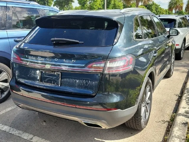 2022 Lincoln Nautilus Standard photo 4