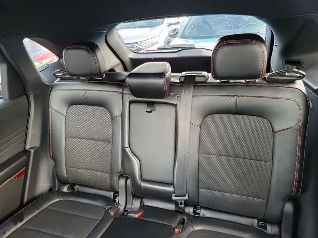 2024 Ford Escape ST-Line photo 10
