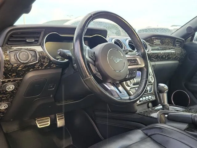 2020 Ford Mustang GT Premium photo 9