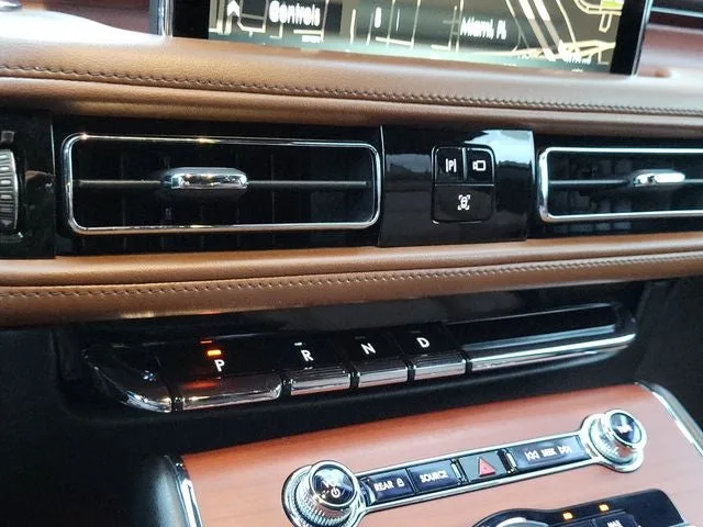 2021 Lincoln Aviator Reserve Premium photo 32