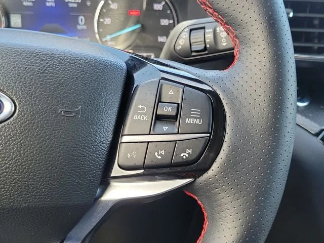 2023 Ford Explorer ST-Line photo 19
