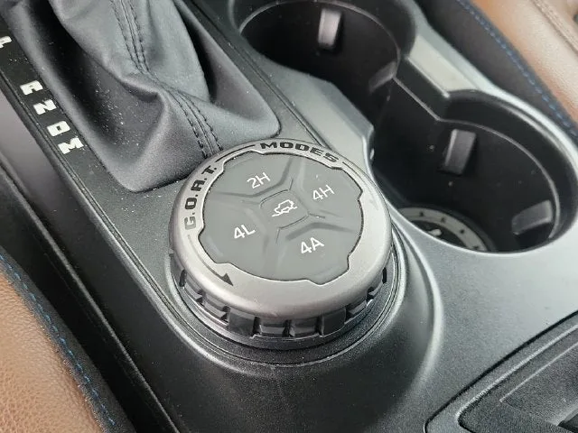 2023 Ford Bronco Outer Banks photo 30
