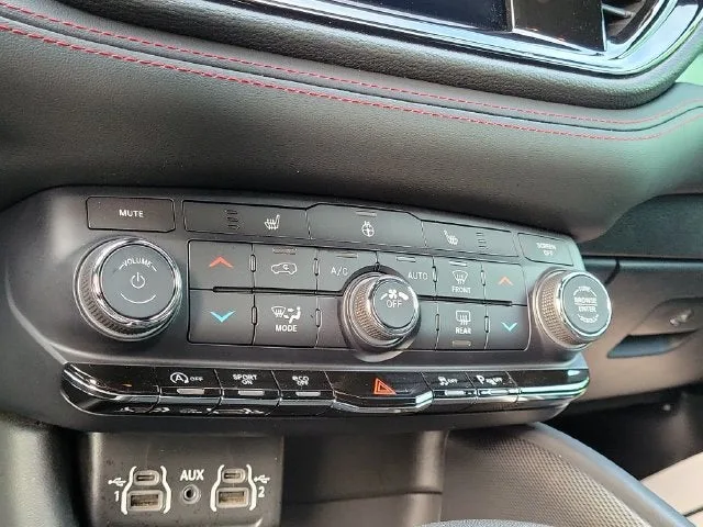 2024 Dodge Durango GT photo 25