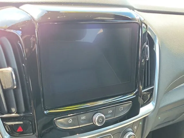 2023 Chevrolet Traverse Premier photo 21
