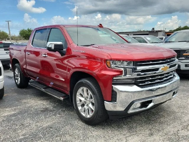 2021 Chevrolet Silverado 1500 LTZ photo 2