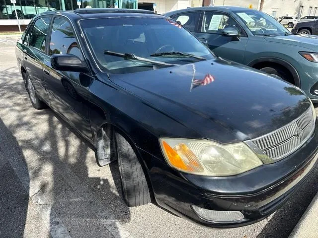 2004 Toyota Avalon XLS photo 3