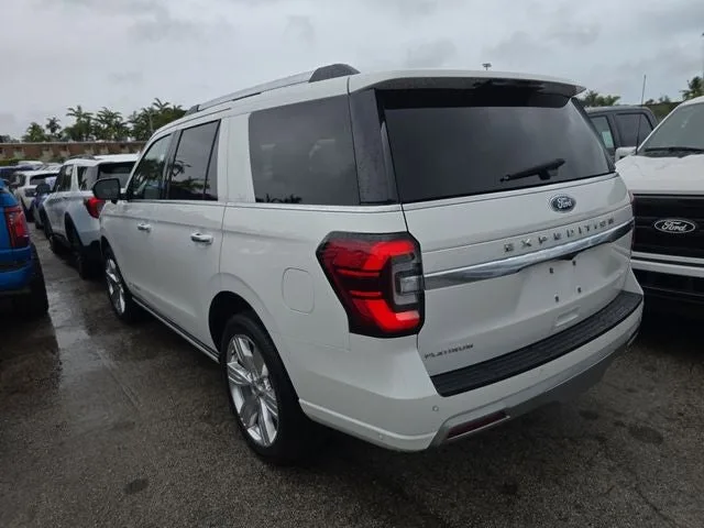 2024 Ford Expedition Platinum photo 4