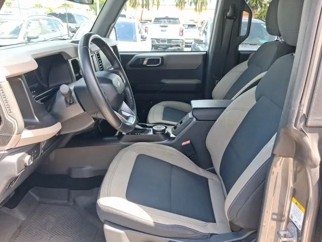 2022 Ford Bronco Big Bend photo 11
