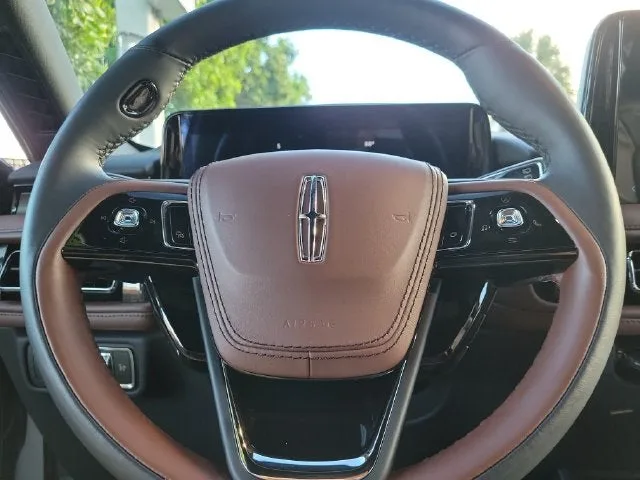 2025 Lincoln Aviator Reserve Premium photo 22