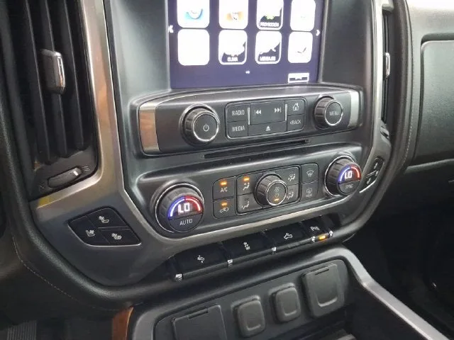 2017 Chevrolet Silverado 1500 LTZ 1LZ photo 19