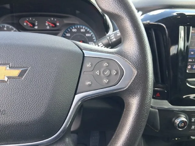 2021 Chevrolet Traverse LS photo 18
