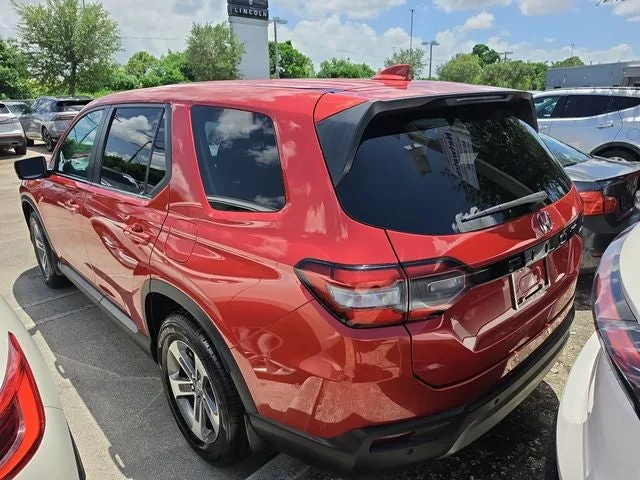 2025 Honda Pilot EX-L photo 3