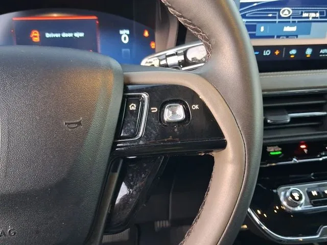 2024 Lincoln Corsair Premiere photo 18