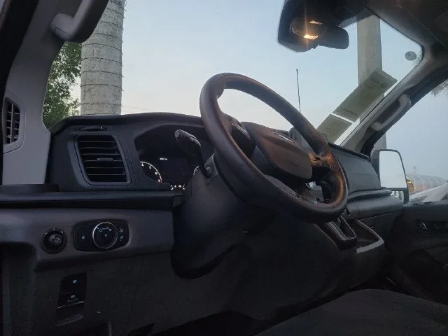 2025 Ford Transit-250 Base photo 17