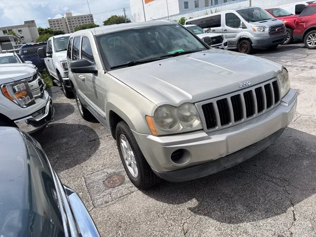 2007 Jeep Grand Cherokee Laredo photo 3