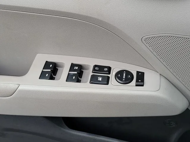 2020 Hyundai Elantra SE photo 16