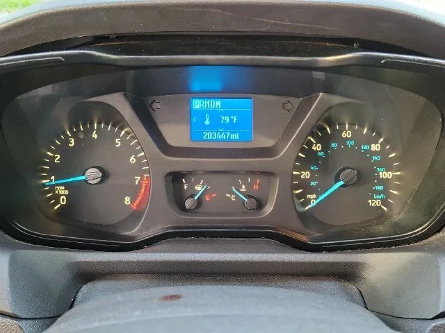 2015 Ford Transit-250 Base photo 26