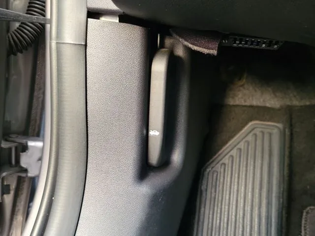 2022 Hyundai Elantra Limited photo 13
