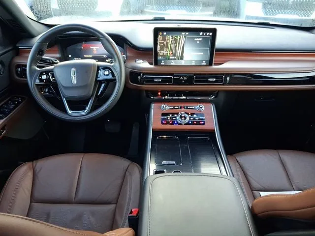 2024 Lincoln Aviator Reserve Premium photo 7