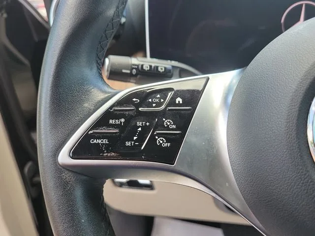2024 Mercedes-Benz GLC GLC 300 photo 21