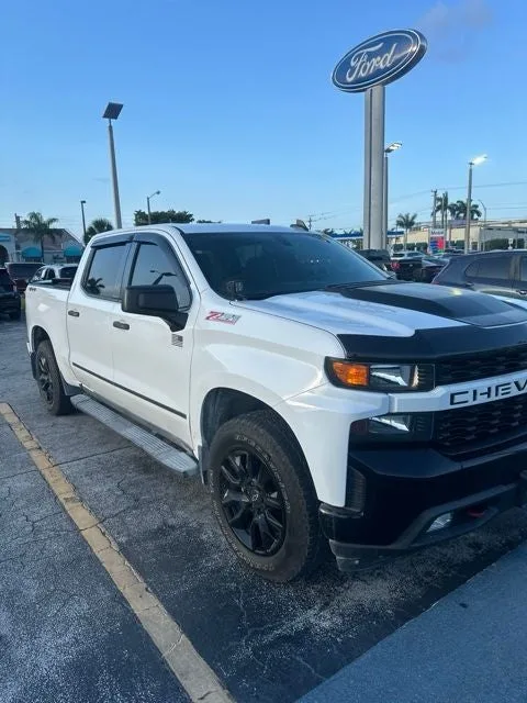 2020 Chevrolet Silverado 1500 Custom photo 5