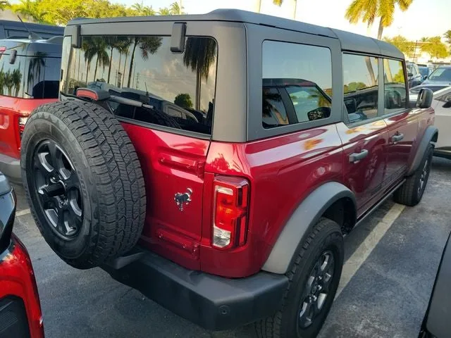 2025 Ford Bronco Big Bend photo 4