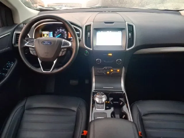 2019 Ford Edge SEL photo 7