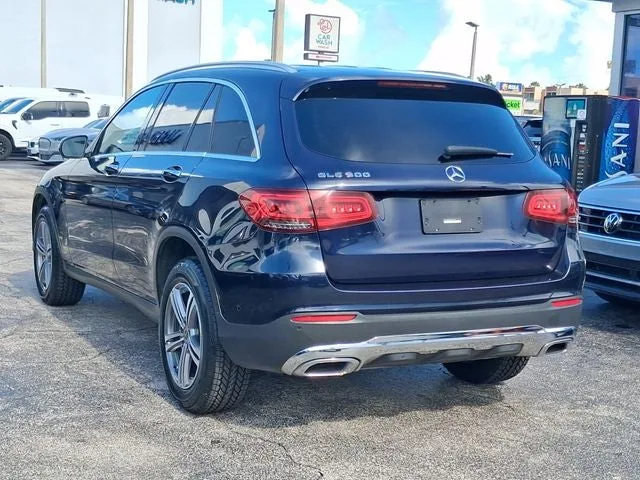 2022 Mercedes-Benz GLC GLC 300 photo 3