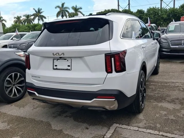 2025 Kia Sorento EX photo 4