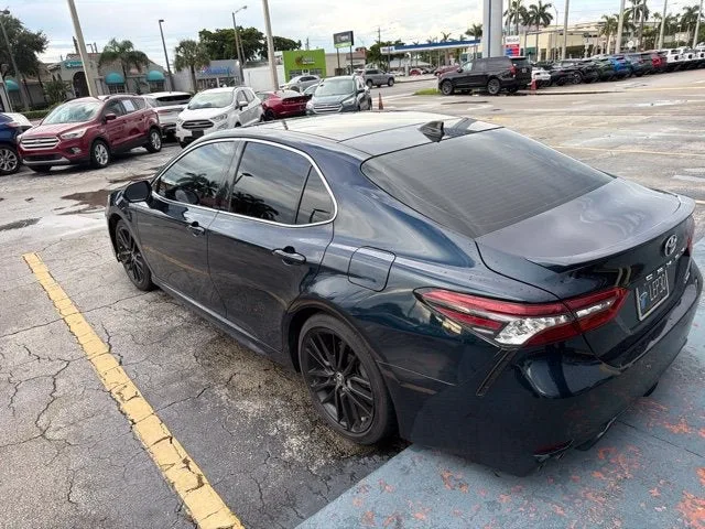 2021 Toyota Camry XSE photo 6