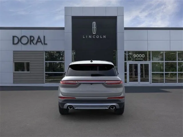 2025 Lincoln Corsair Premiere photo 5