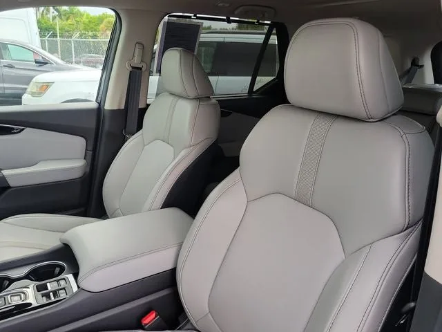 2024 Honda Pilot Touring photo 9