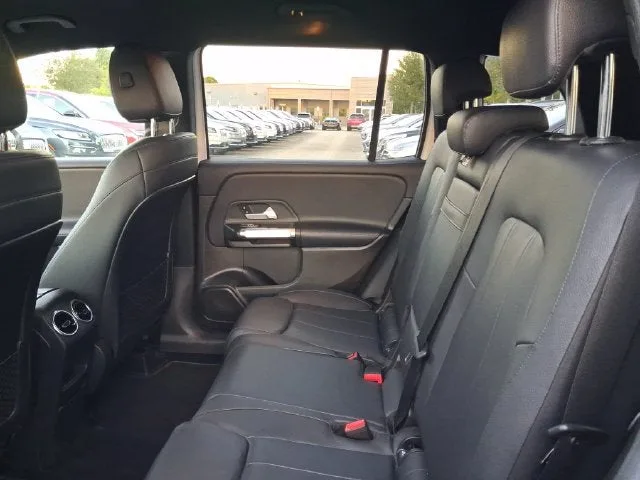 2020 Mercedes-Benz GLB GLB 250 photo 6