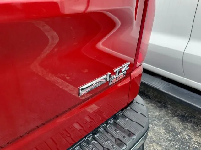 2021 Chevrolet Silverado 1500 LTZ photo 6